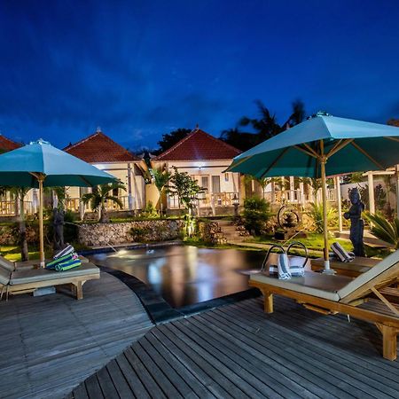Blue Sky Villa Ceningan Lembongan Exteriör bild