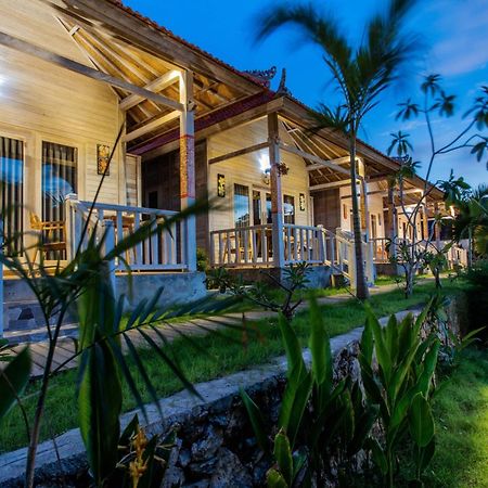 Blue Sky Villa Ceningan Lembongan Exteriör bild