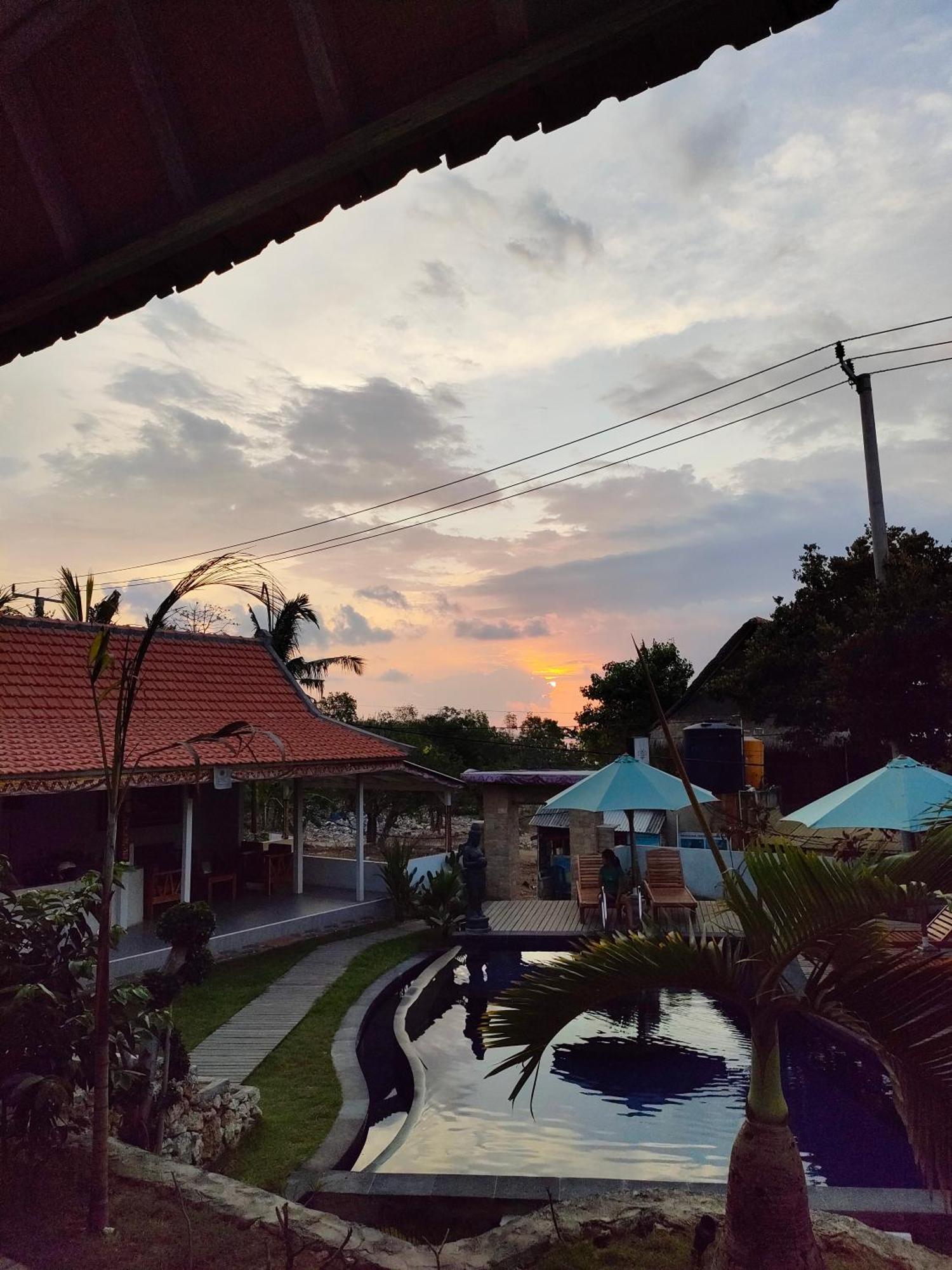 Blue Sky Villa Ceningan Lembongan Exteriör bild
