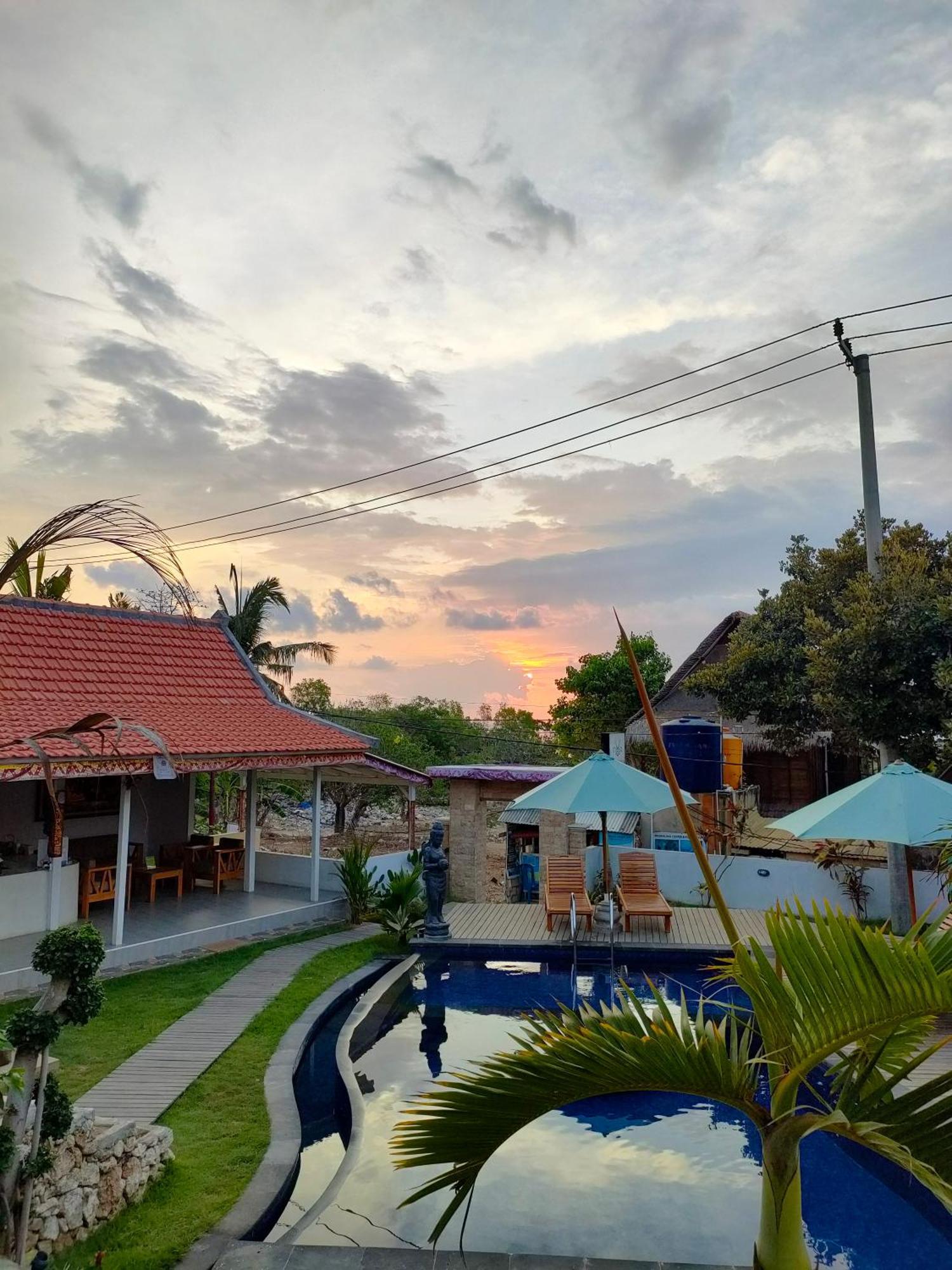 Blue Sky Villa Ceningan Lembongan Exteriör bild