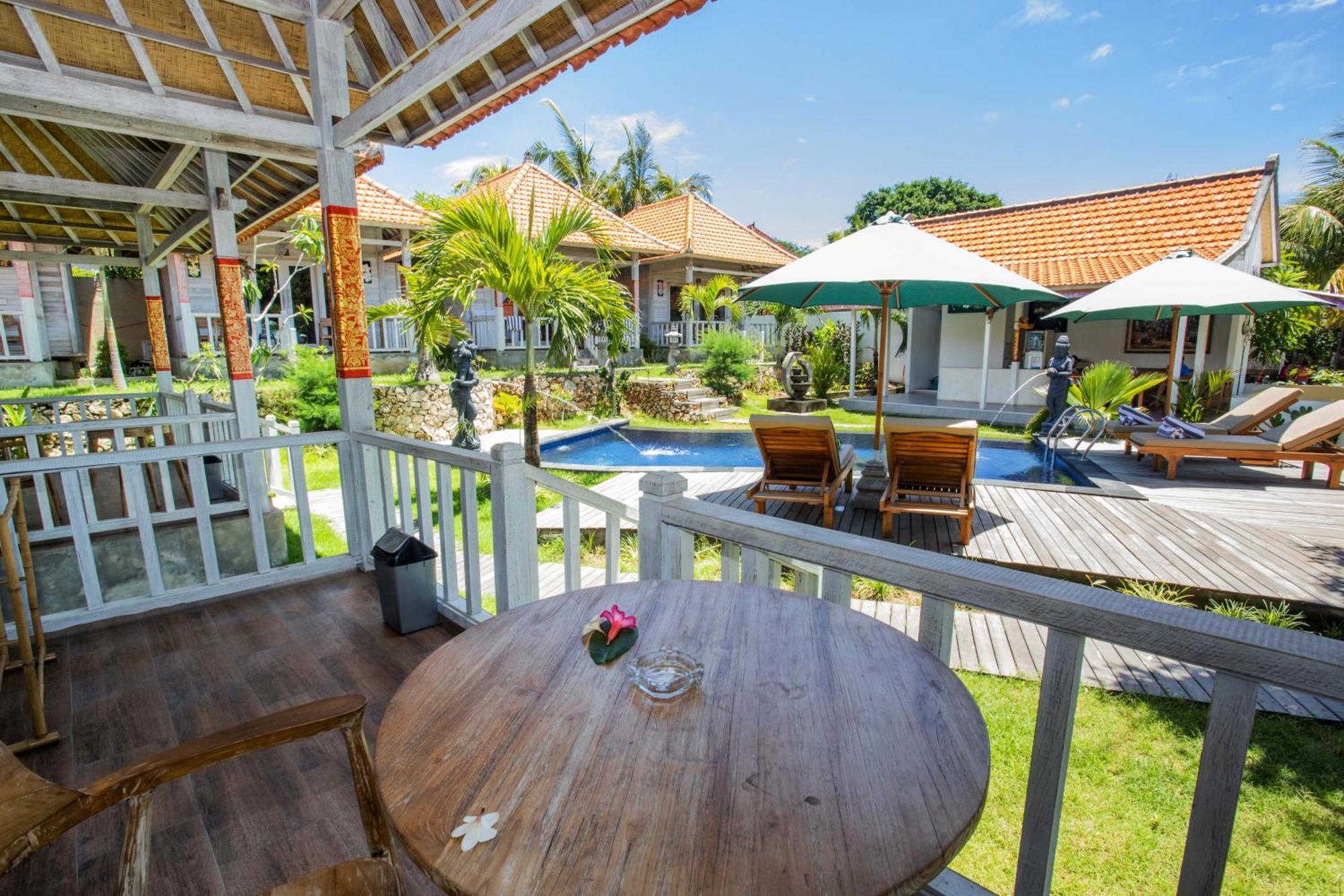 Blue Sky Villa Ceningan Lembongan Exteriör bild