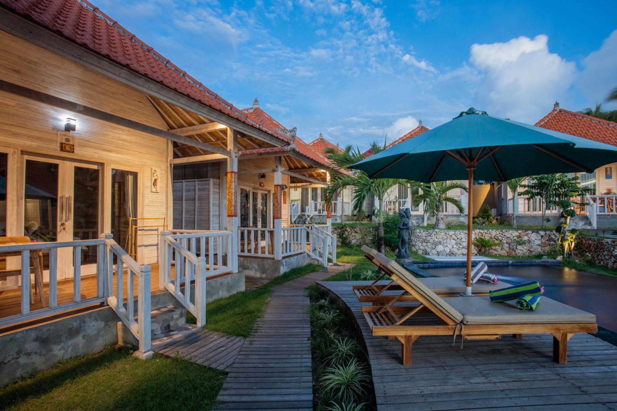 Blue Sky Villa Ceningan Lembongan Exteriör bild
