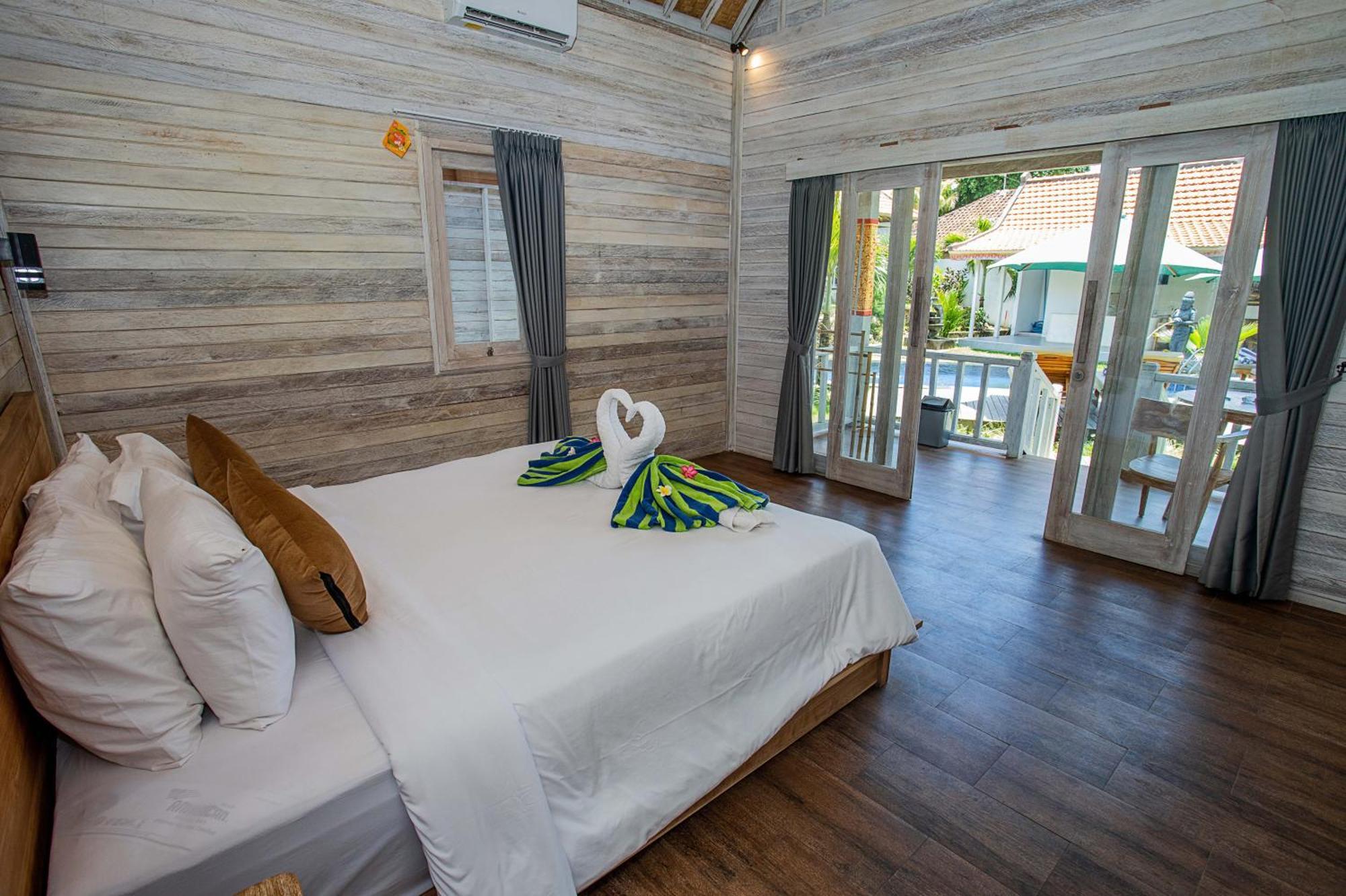 Blue Sky Villa Ceningan Lembongan Exteriör bild