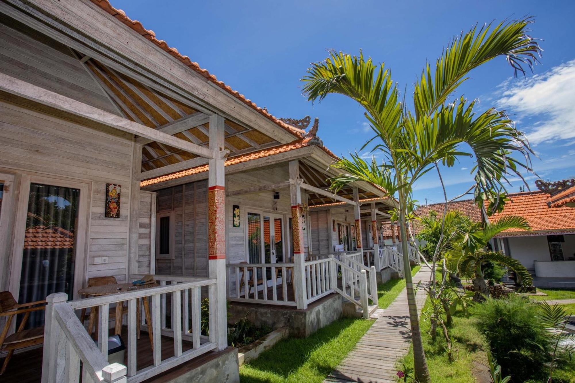Blue Sky Villa Ceningan Lembongan Exteriör bild